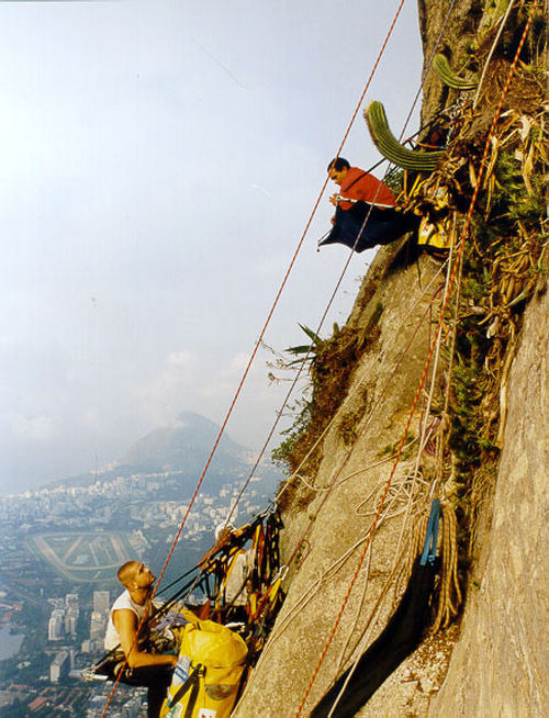 Na teoria de Helena  a montanha é o lugar de identificação. (foto: Arquivo Waldemar Niclevicz)