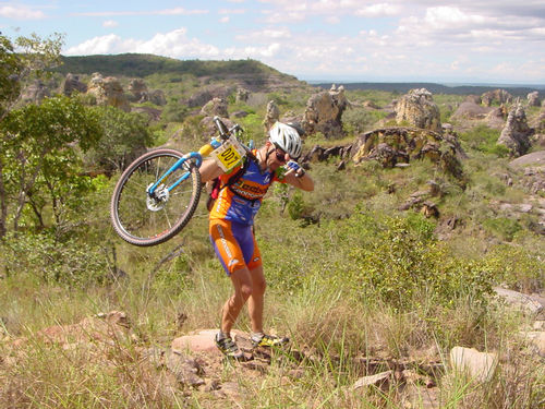 Serão 300 km pelo sertão do nordeste (foto: divulgação)