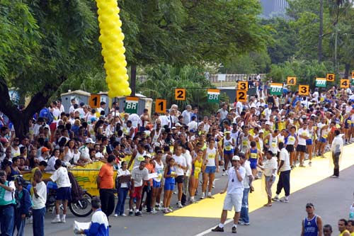 Maratona BR de Revezamento promete disputa forte entre os atletas de elite (foto: Luiz Doro)