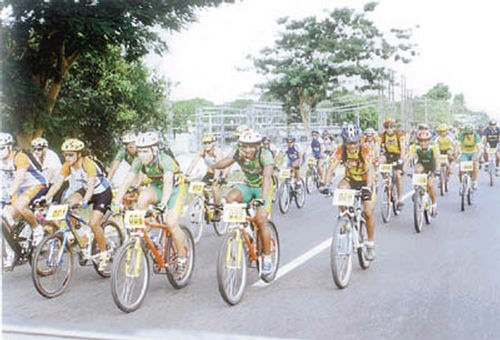 Largada da prova do ano passado  que teve 200 km de percurso (foto: Divulgação)