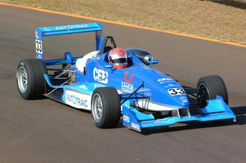 Nelsinho fez a sétima pole em oito corridas (foto: Sérgio Sanderson)