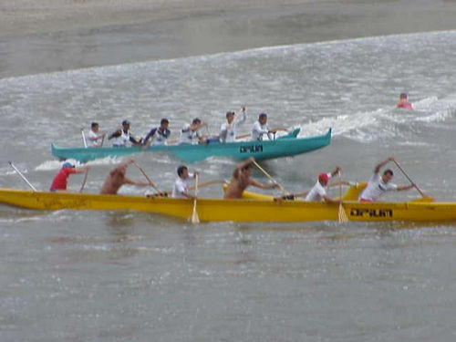 Canoas na 1ª etapa do Circuito  realizada em São Vicente. (foto: Camila Christianini / Webventure)