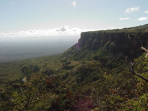 Serra do Gritador  em Pedro II (PI) (foto: Samir Souza / Webventure)