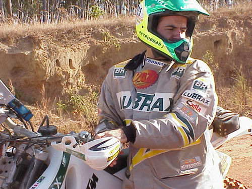 Jean Azevedo foi o campeão do dia nas motos. (foto: Fabia Renata / Webventure)