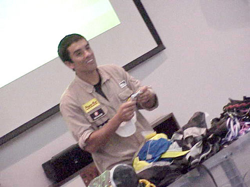 Zolino levou uma mochila com todos os ítens obrigatórios em uma corrida de aventura. (foto: Camila Christianini / Webventure)