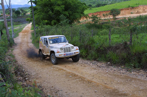 Cena do Rally do Café 2001. (foto: Gustavo Mansur / Webventure)