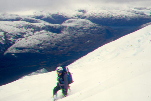 Alpinista no Monte Sarmiento  cenário de Extremo Sul. (foto: Divulgação Extremo Sul)