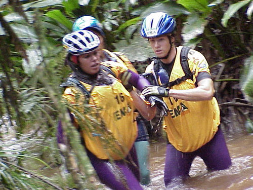 É preciso muito treino para enfrentar as dificuldades de uma corrida de aventura. (foto: Camila Christianini/www.webventure.com.br)