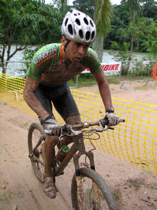 Thiago Aroeira é o atual líder da competição (foto: Thiago Padovanni/ www.webventure.com.br)