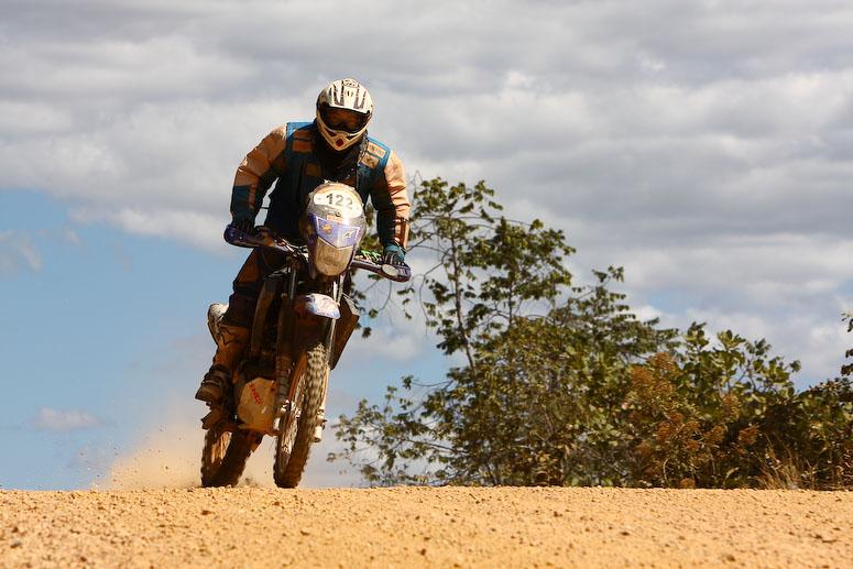 Ramon obteve o melhor tempo nas motos no prólogo (foto: Tom Papp)