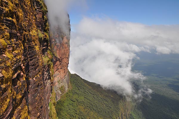 Monte Roraima faz fronteira com o Brasil  Venezuela e Guiana (foto: Eliseu Frechou)