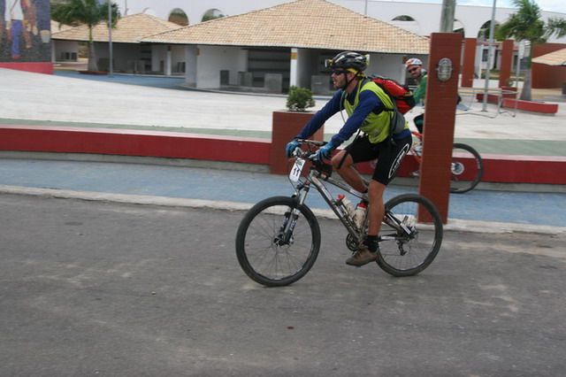 Trecho de bike levou a equipe à linha de chegada (foto: Thiago Padovanni/ www.webventure.com.br)