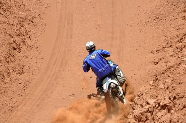 Motos são maioria no Dakar 2011 (foto: Divulgação ASO/ LouisVillers)