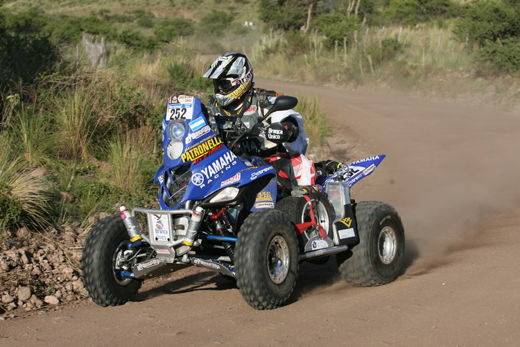 Alejandro Patronelli conquistou seu primeiro título no Dakar (foto: Divulgação ASO/ Maindru)