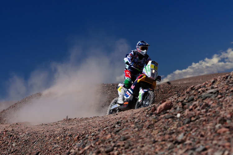 Coma praticamente garantiu o título do Dakar nesta sexta (foto: Marcelo Maragni)