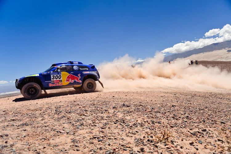 Sainz / Cruz praticamente deu adeus ao bicampeonato do Dakar (foto: Marcelo Maragni)